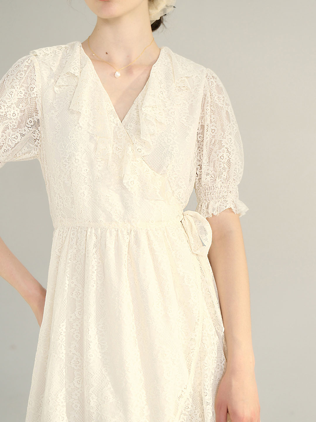 【Final Sale】Emberlynn V Neck Puff Sleeve Lace Dress