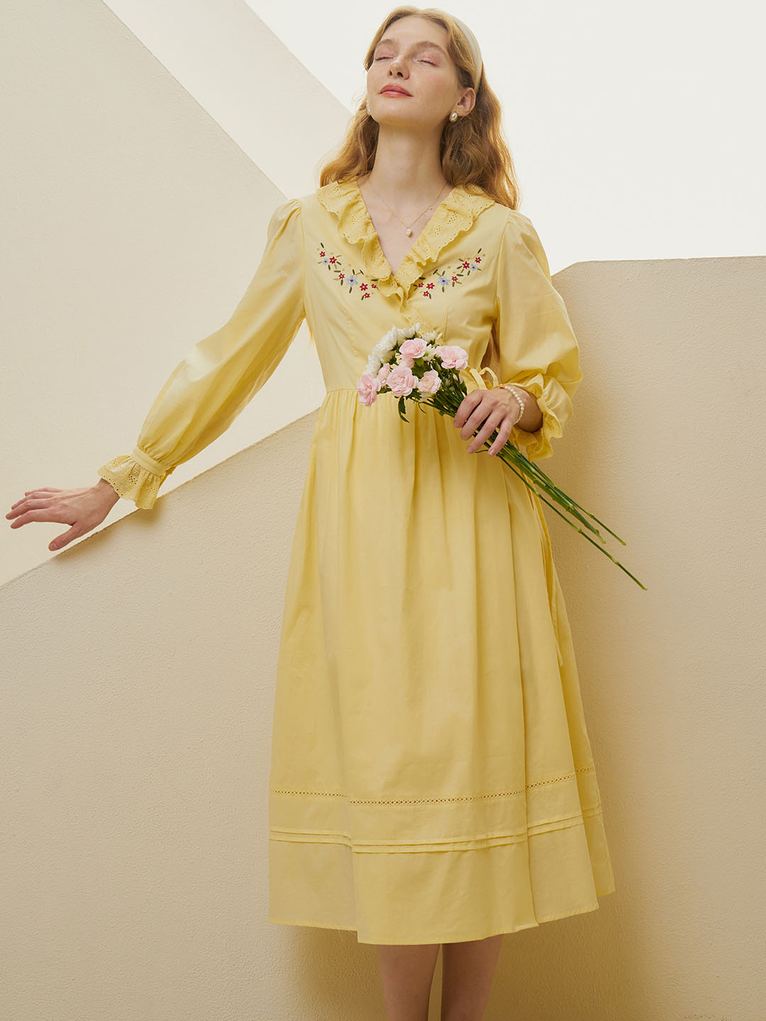 【Final Sale】Aubrie Floral Embroidery Lace Panel Cotton Dress