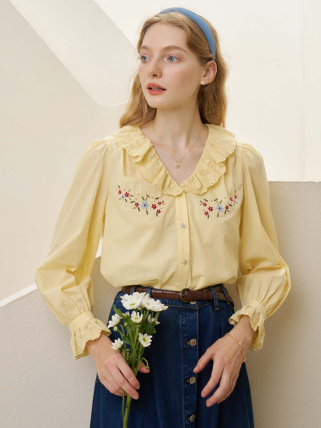 【Final Sale】Addilyn Embroidered Lace Collar Yellow Blouse