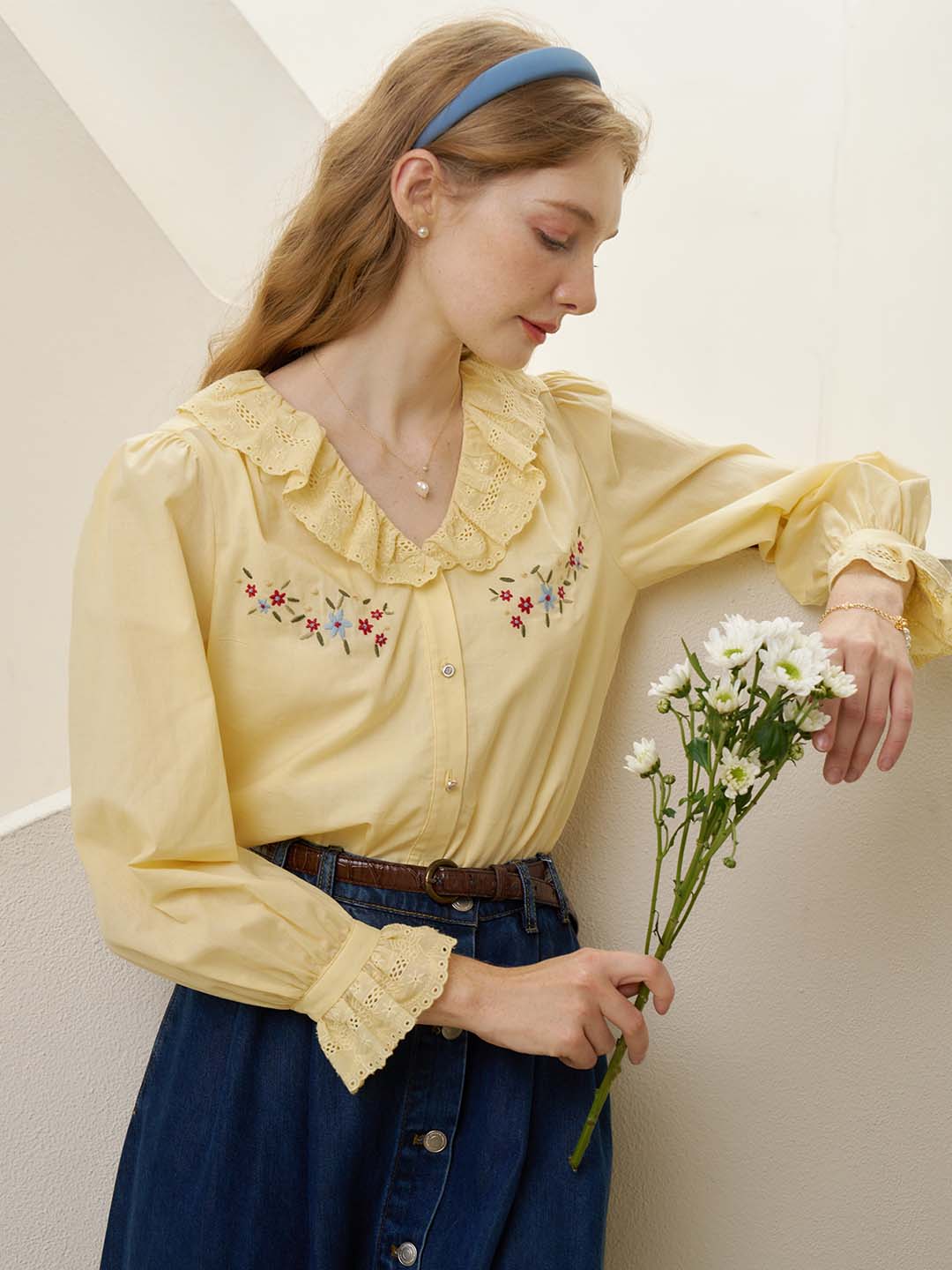 【Final Sale】Addilyn Embroidered Lace Collar Yellow Blouse