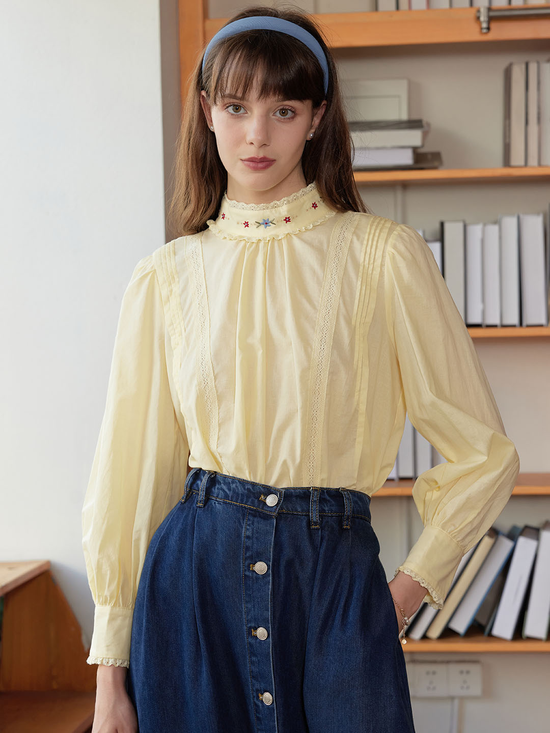 【Final Sale】Aylin Mock Neck Embroidered Shirt