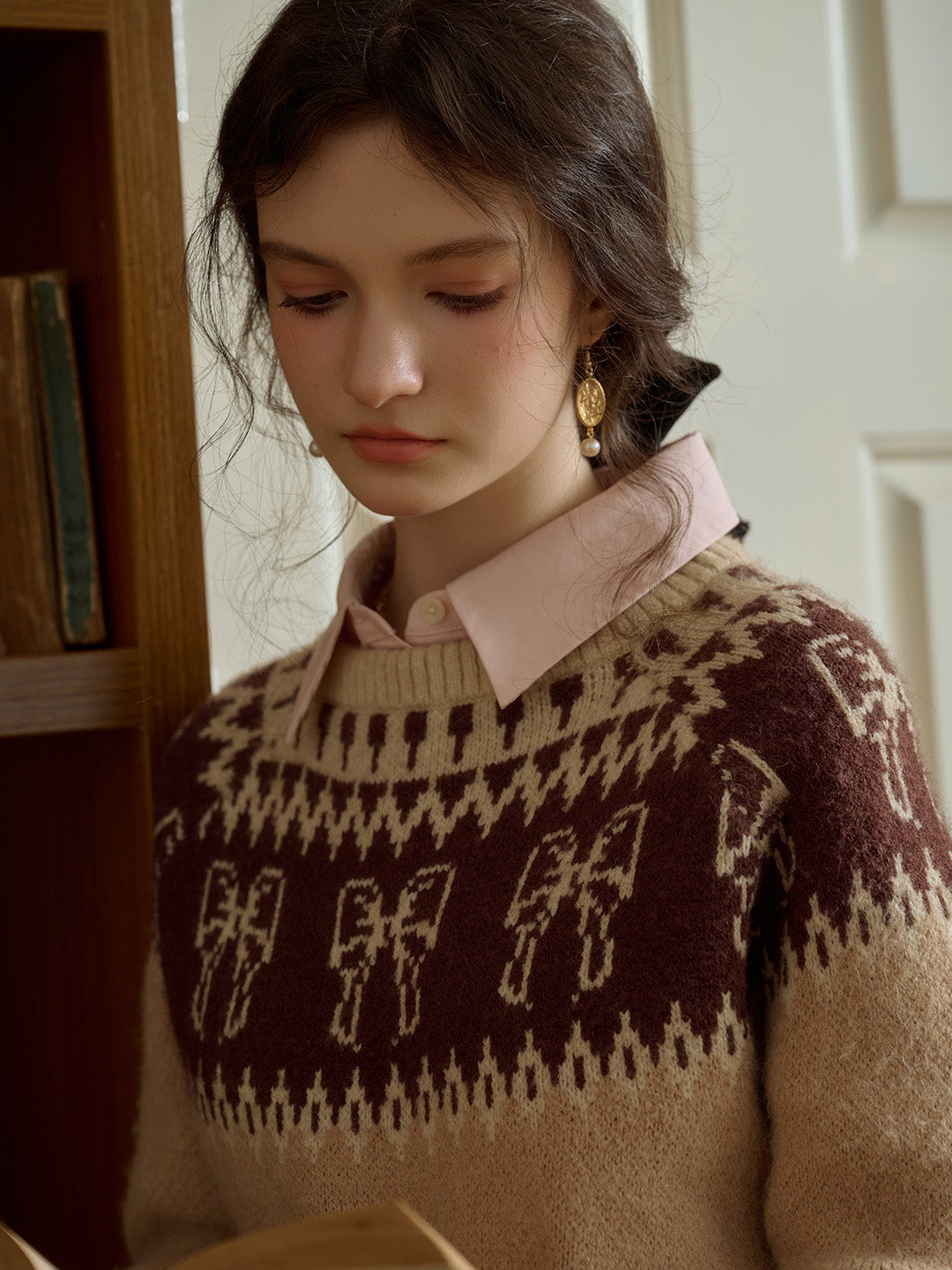 Amayah Sweet Bow Jacquard Classic Crew Neck Fair Isle Sweater