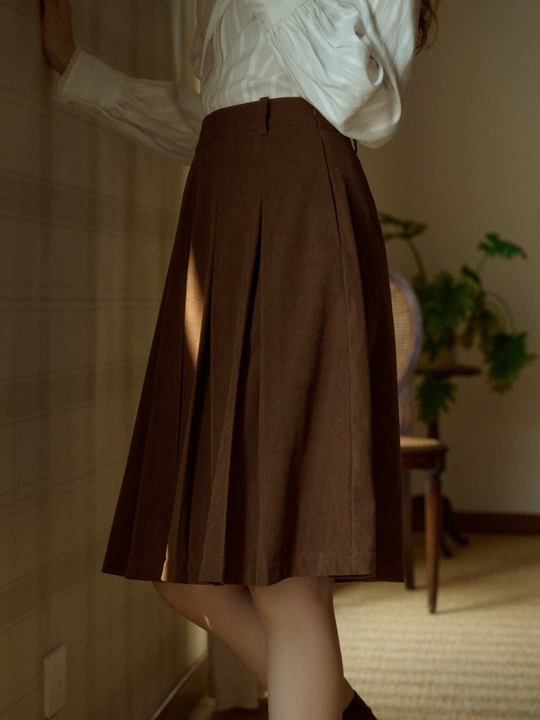 Angie Vintage Corduroy Pleated A-Line Skirt - Brown