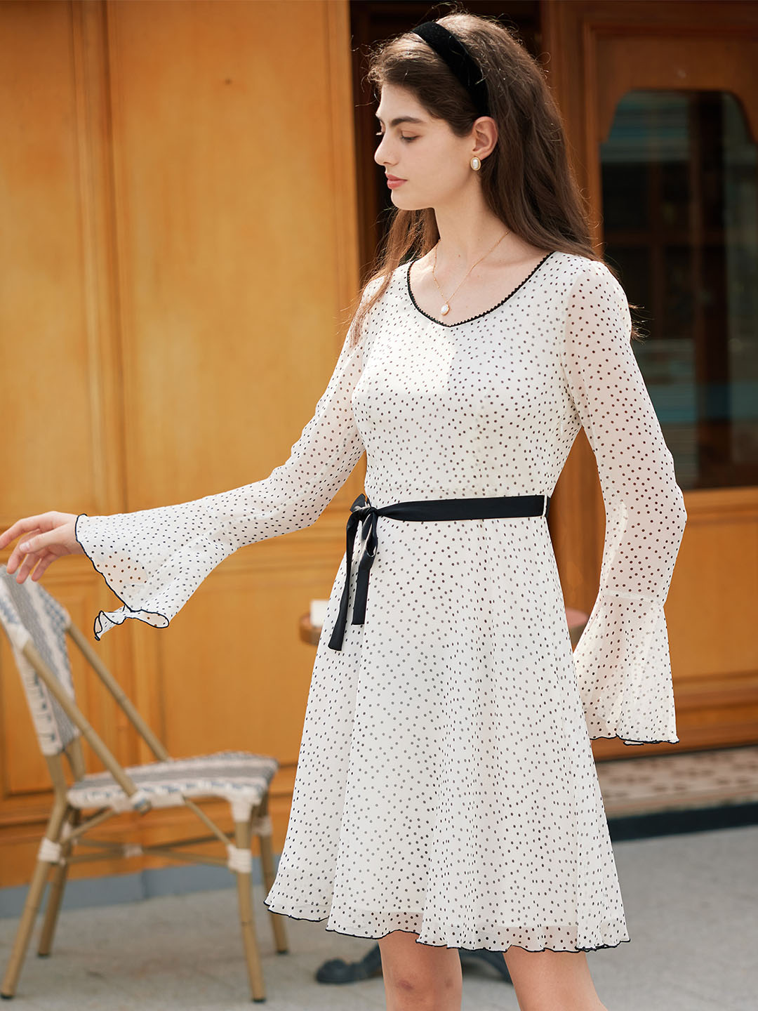 【Flash Sale】Rylan Polka Dot Contrasting Color Round Neck Bell Sleeve Dress