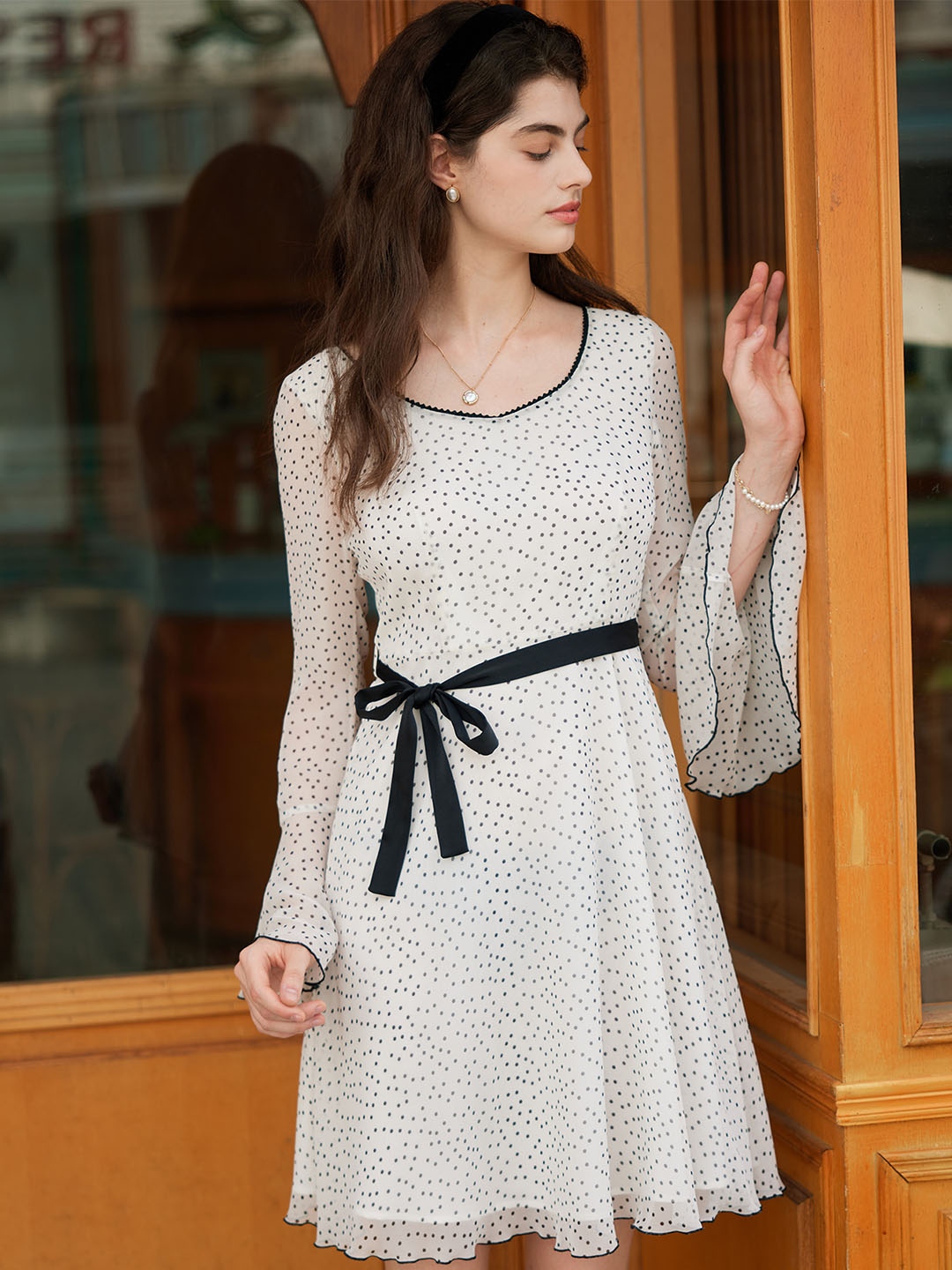 【Flash Sale】Rylan Polka Dot Contrasting Color Round Neck Bell Sleeve Dress