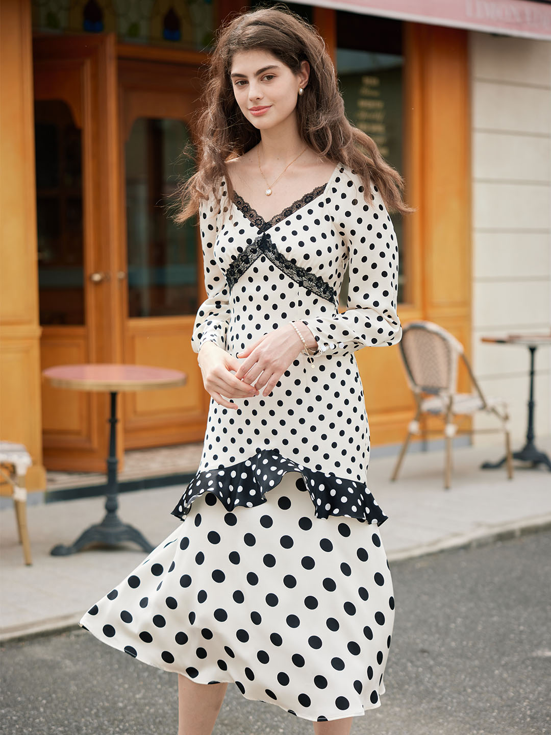 【Final Sale】Ainhoa Elegant V Neck Lace Stitching Polka Dot Color Contrast Dress