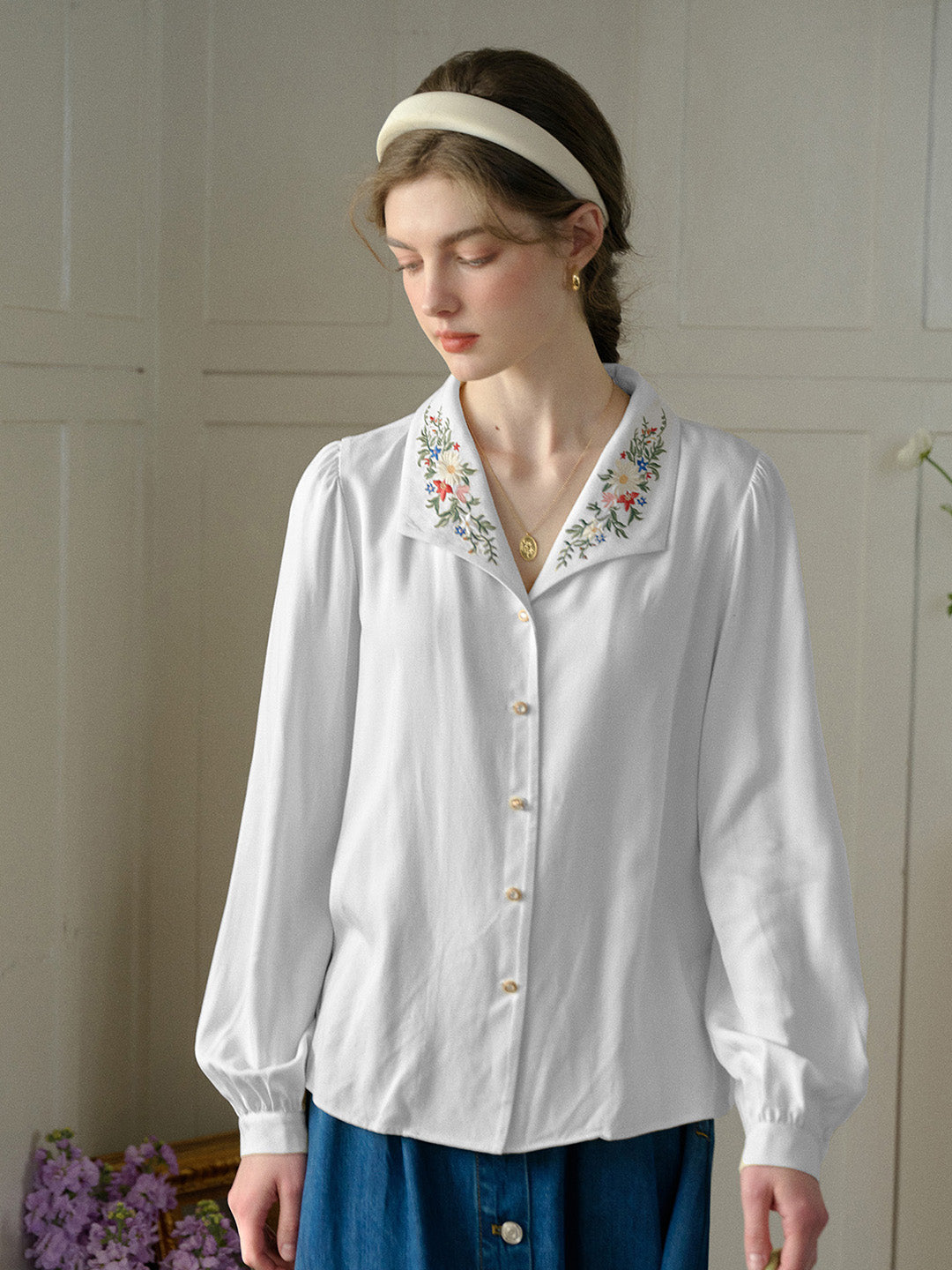 【Final Sale】Anne Embroidered Contrast Color Casual Daily Fashionable Elegant Charming Blouse