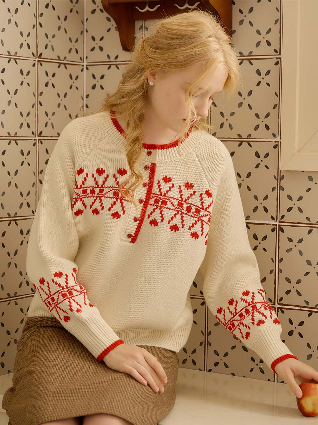 Sarah Contrast Crew Neck Pattern Sweater