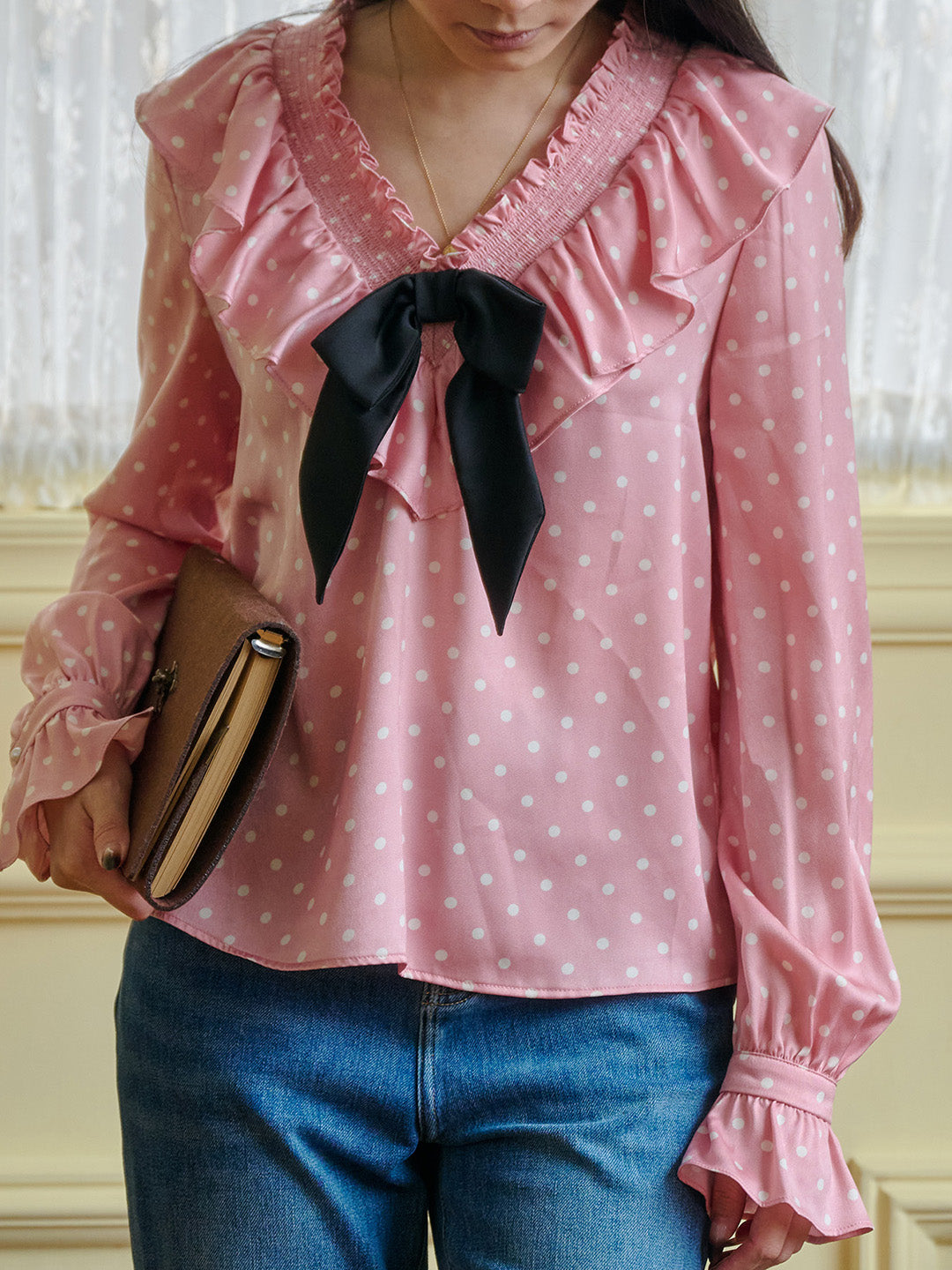 【Final Sale】Nadia V-Neck Dot Bow Blouse