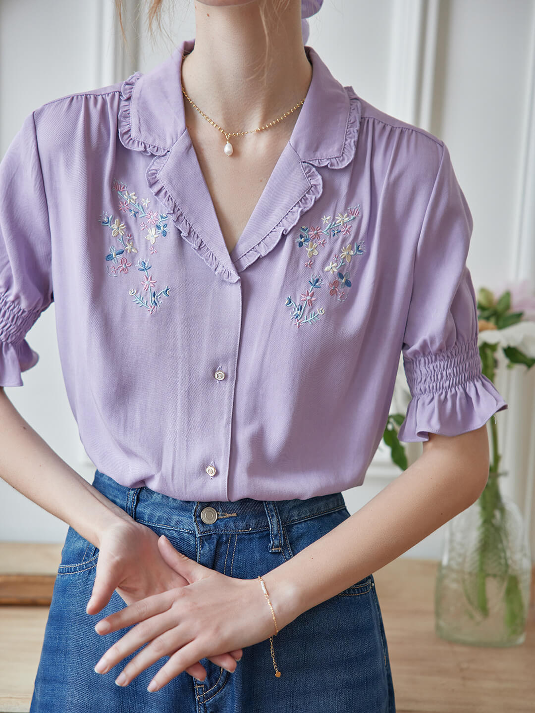 Alicia Floral Embroidery Puff Sleeve Victorian Blouse – Simple Retro