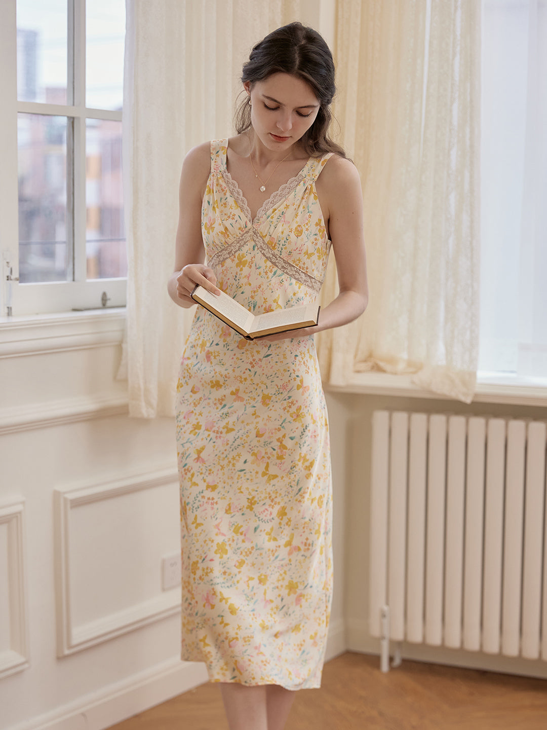 Annie Printed Lace Yellow Midi Nightgown/SIMPLE RETRO