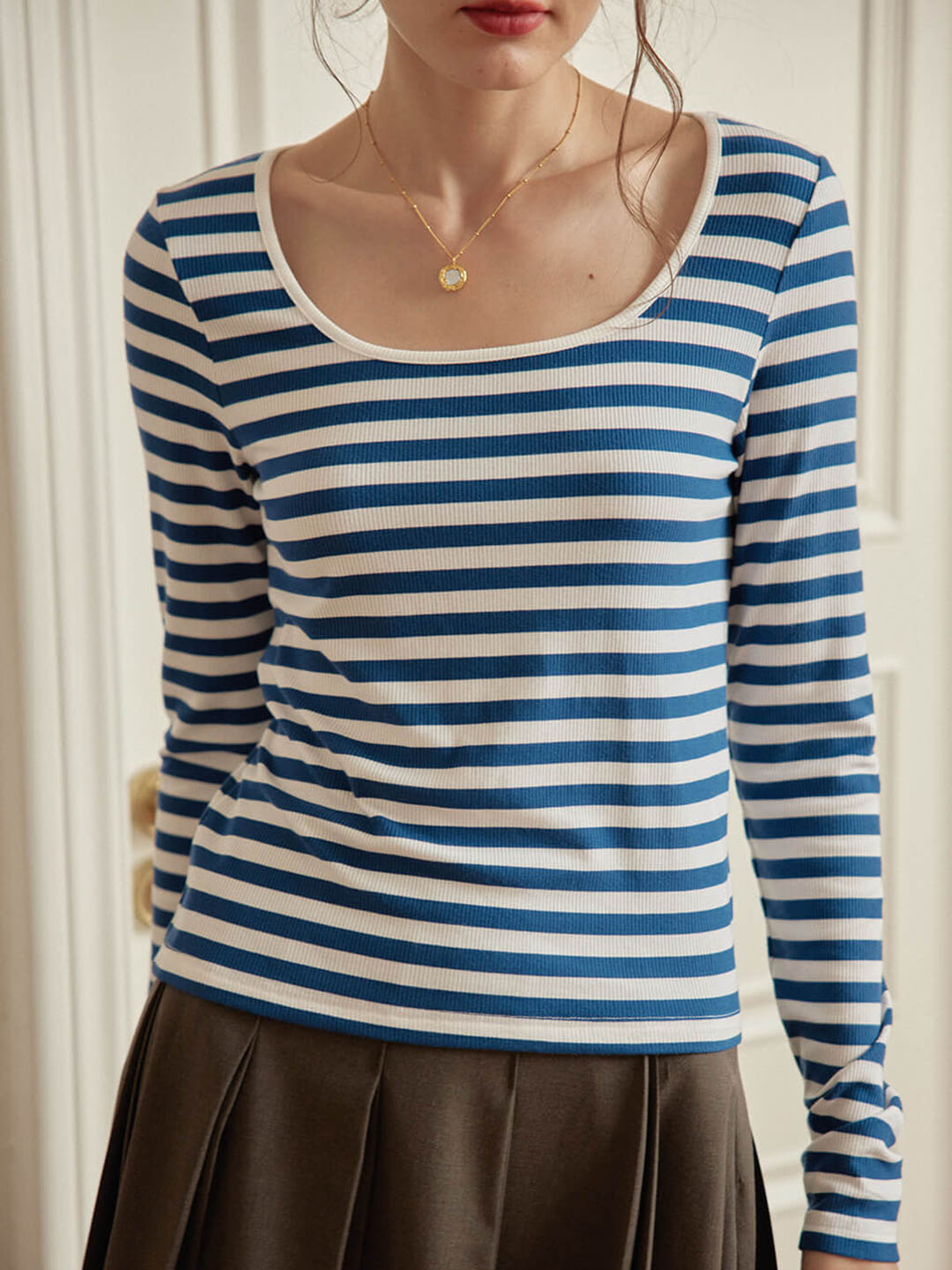 Mavis Striped U-neck Blue Knitted Top/SIMPLERETRO